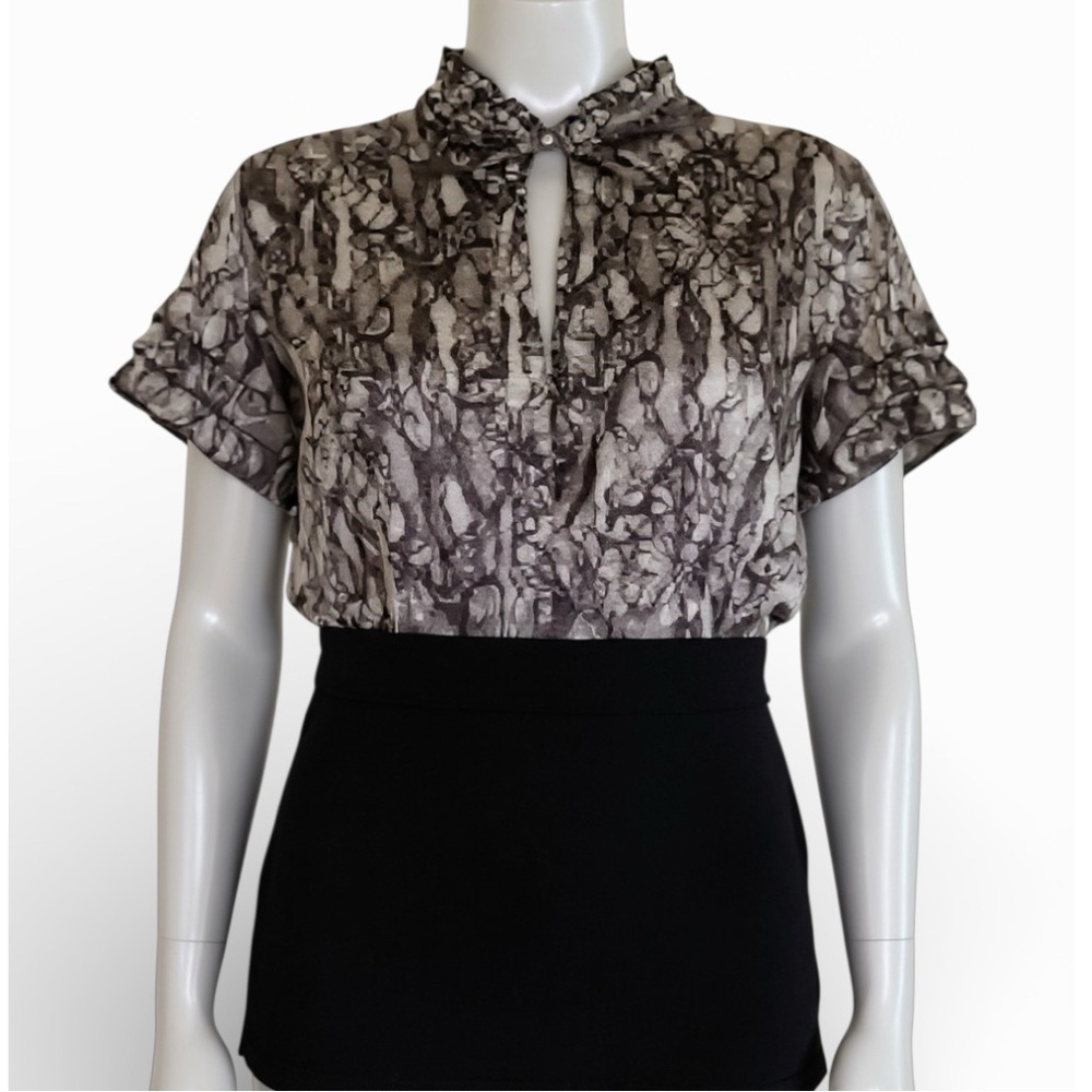 Lane Bryant Womens Plus Size 22/24 Black Floral Satin Lace Short Sleeve Top